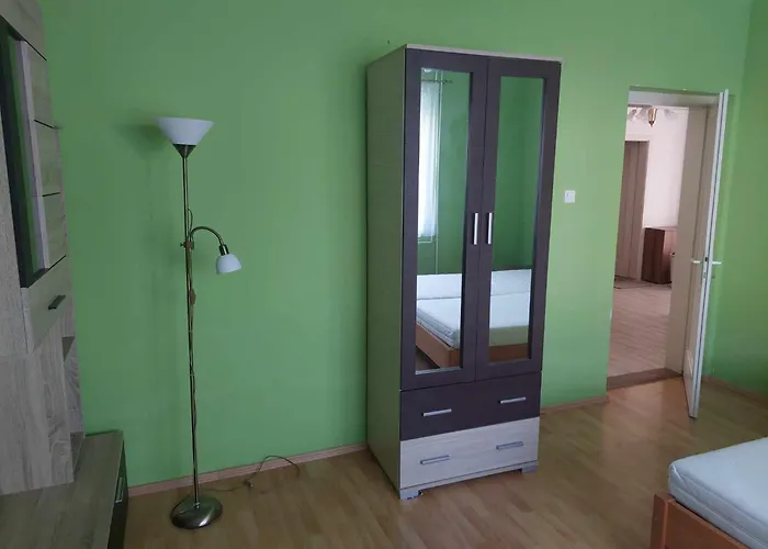 Case de vacanță Schoenes Mit Pool